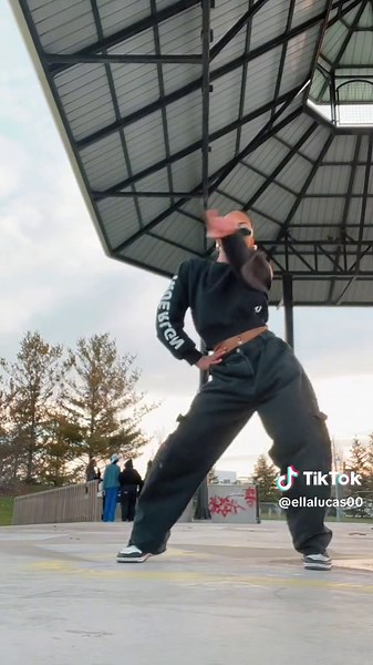 Hip Hop Female Dancer on Tokyo Streets: Trending TikTok 2023