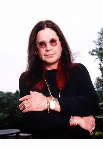 Black Sabbath Live Performance of Paranoid Highlights