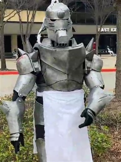 Alphonse Elric Cosplay Tips for Fullmetal Alchemist Fans