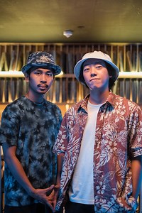 Vibe with Waiian as he performs his track "Solo Mission" featuring RuiijiKun on the #SoundFiesta stage. Watch full video at http://bit.ly/sf2-waiian Video Production by Playhouse Studio Audio Production by Kindred Productions Location: OTO, Makati City | PURVEYR