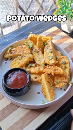 Crispy Potato wedges recipe 🤤❤️❤️..#shorts #recipe #potatowedgesrecipe #potato #snacks #easyrecipe