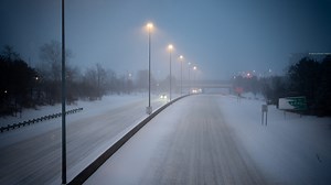 Will there be school in Akron Monday? What the Snow Day Calculator says