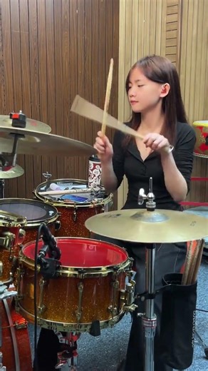 超炸架子鼓，卡点爽到飞起 #BeatPerfect #DrumEdit #PowerDrums #Shorts