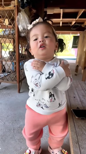 Tutorial ทำวิดีโอ AI Baby Dance Overdrive ที่กำลังไวรัลสุด ๆ 👶💃✨ เอฟเฟกต์ AI เทรนด์ฮิตสำหรับแก้ไขรูป/วิดีโอเด็ก Baby joget lucu ท่าเต้น TikTok viral สไตล์ overdrive พลังล้น ผลลัพธ์ออกมาน่ารักมาก ๆ ดู cute จนต้องยิ้มตาม 😳💞 เอฟเฟกต์ AI เด็กเต้นที่หลายคนใช้กันใน TikTok ตอนนี้ 🚀 จากรูปเด็กธรรมดา → กลายเป็นวิดีโอเต้น overdrive ที่ดูมีชีวิต การเคลื่อนไหวแบบ sway, bounce, shake จังหวะเร็วตามเทรนด์ TikTok ทุกอย่างดูกลมกลืนเป็นธรรมชาติสุด ๆ ✨📱 AI จะเปลี่ยนรูปเด็กให้กลายเป็นเด็กน้อยสุดน่ารักที่เต้นอ