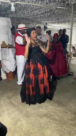 Maria Figueira: Incorporação, Guia e Projeção