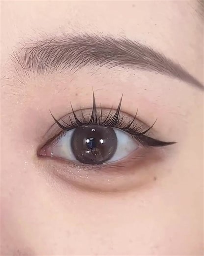 Korean Makeup Tutorial for Stunning Eye Makeup