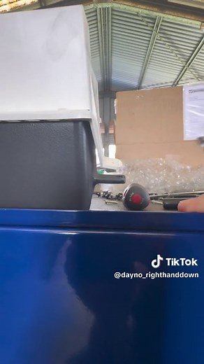 Haltech IC7 Installation into VS Commodore - Part 1