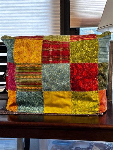 Quilted Sewing Machine Cover, Holiday Patchwork Fabric - Etsy