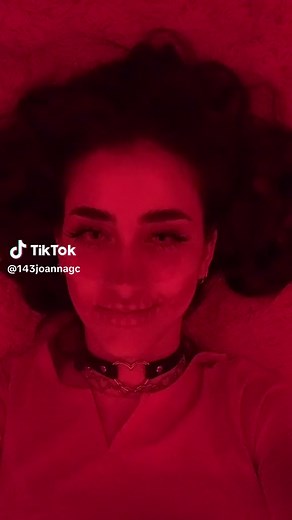 I need to do another one of these ⚠️ #ledmakeup#makeup#mua