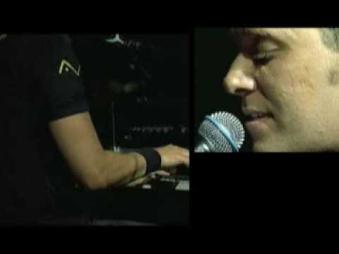 André Valadão Abraça-me