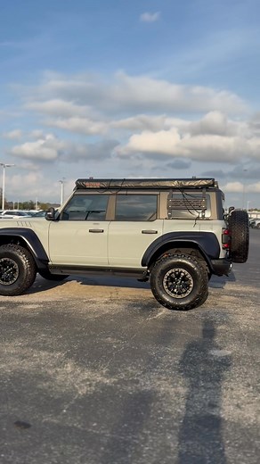 🔥 2022 Bronco Raptor — $65,999 | 36k miles I’m obsessed with this one. The setup, the stance, the way it drives — everything on this Bronco Raptor just hits different. If you’ve been waiting for the one, this is honestly it. Shoot me a message if you want a closer look. | Brandon Greenshields