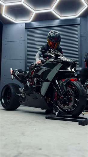 Kawasaki H2 Turbo Beast With Hydraulic Suspension 😈🔥 #bikelovers #superbikes