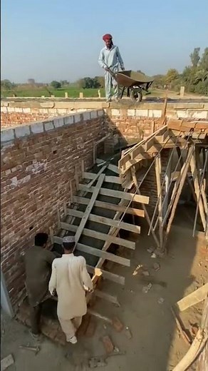 How To Make Concrete Stairs | Staircase Concrete Labor Work Step By Step | Waqas Saivra Construction
