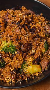 Beef and Broccoli Fried Rice - 30 MINUTE ONLY! Recipe here or link in BI0: https://cookingwithgenius.com/beef-and-broccoli-fried-rice/ | Genius Eats