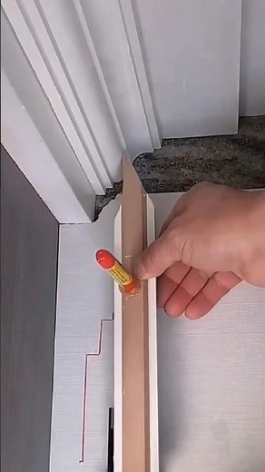 Creating Sharp Plaster Lines on Wall Corners.
