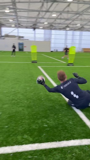 You have to work out the best way to manipulate or secure the ball due to its speed⚡️, movement ↔️↕️ and spin 🔄 Not every ball is the same