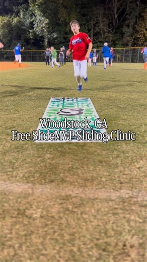 Hobgood Baseball brought the energy as we wrapped up our last out of state sliding clinic of the year. We will be traveling quite a bit in 2026, stay tuned. Hobgood Baseball Big shout out to Eric Blades for organizing this incredible event. He had this on the schedule for months ahead of time and so glad he has us out there. Also, shout out to @fury_performance_academy for warming players up before the clinic and also helping us out during the sliding clinic. Incredible coaches who run a fantast