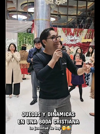 JUEGOS Y DINAMICAS EN UNA BODA CRISTIANA. La juventud de hoy 🤭😅 🎤❤️‍🔥𝐒𝐨𝐦𝐨𝐬 𝐭𝐮 𝐌𝐈𝐍𝐈𝐒𝐓𝐄𝐑𝐈𝐎 𝐏𝐎𝐑 𝐆𝐑𝐀𝐂𝐈𝐀, 𝐞𝐬𝐜𝐫𝐢𝐛𝐞𝐧𝐨𝐬 𝐚𝐥 𝐖𝐡𝐚𝐭𝐬𝐀𝐩𝐩➜https://wa.me/ 59177570162 💻📱Siguenos en nuestras redes sociales 🔥❤‍🔥 • Tik tok ➡️ porgraciaoficial • Facebook ➡️ Por Gracia La Paz Bolivia • YouTube ➡️ Por Gracia Bolivia oficial • Instagram ➡️ Por Gracia La Paz Bolivia #porgraciaoficial #jovenescristianos #orquestacristianaporgracia #tiktoklive #livehighlights