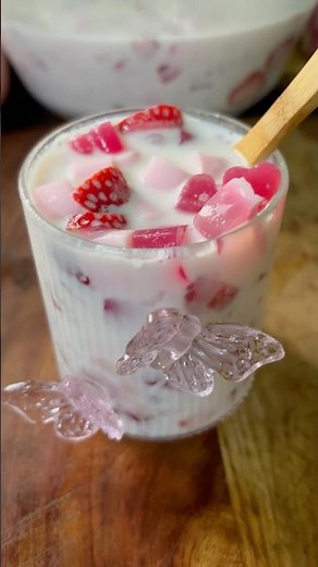 Strawberry Sago Summer Dessert 🍓✨ | Refreshing & Easy Recipe #strawberry #gagskitchen #easyrecipes