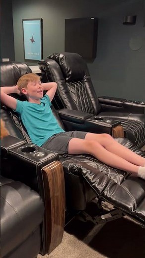 New Valencia Tuscany Executive Theater Seats