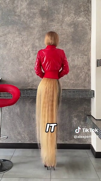 World's Longest Hair: Meet the Record-Holding Girl