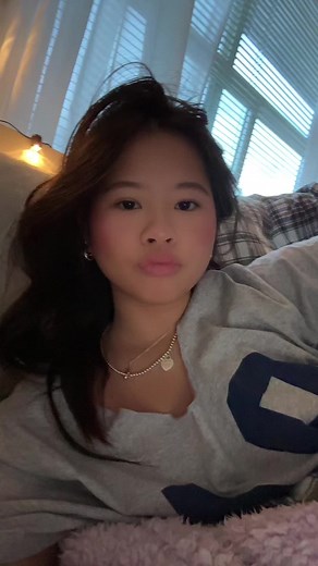 Explore the Vanity Tour by Katie Fang for Organizing Your Room | Link in Bio