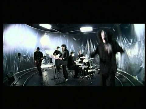 CapaREZZA - Vengo Dalla Luna (video ufficiale)