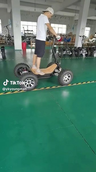 4 wheel electric ATV #ATV #electricatv #4wheeler #4wheeling #4x4offroad