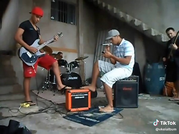 Cover of 'Reila' by the GazettE: A Visual Kei Tribute