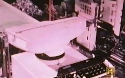 世界第一台机器人记录片02