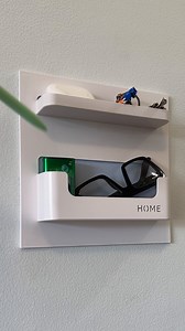 31K views · 37 reactions | Keep your entryway free of clutter by stashing keys, mail, and more in this sleek wall organizer. Shop it now: https://amzn.to/3XfuEYY - Libère ton entrée du désordre en rangeant tes clés, ton courrier et bien d'autres choses encore dans cet élégant organisateur mural. Magasine-le dès maintenant : https://amzn.to/3XfuEYY | Amazon.ca | Facebook