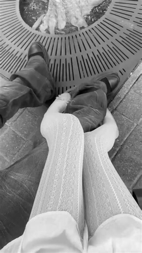 I take your leg between mine, and you try with all your might to free yourself, getting angry when you can't. You've found a way. Suddenly, you bite my ear or kiss my neck. It distracts me, and you quickly pull your leg out. I like our little gestures of affection, my little girl
