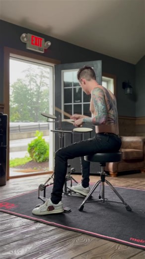 This is what drummers hear when they air drum/play a practice kit. Rainy day today in New Hampshire with Falling In Reverse. Ichika Nito & I’s new EP ‘Moonfall’ is out everywhere, go stream it! This song is ‘The World Is Still Beautiful’. | Luke Holland