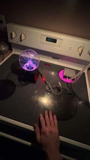 Powering a plasma ball with heat