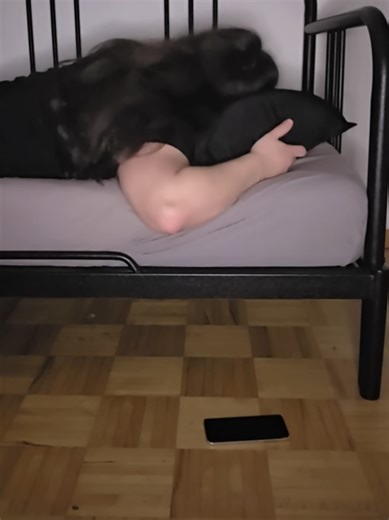 Exploring Emo Culture: A Look at Love and Sadness