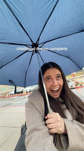 touring EAST HIGH ❤️🐾 - HIGH SCHOOL MUSICAL #shorts #disneychannel