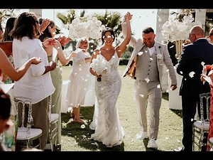 Romantic Barefoot Bride Wedding in Gran Melia Palacio de Isora venue | Tenerife