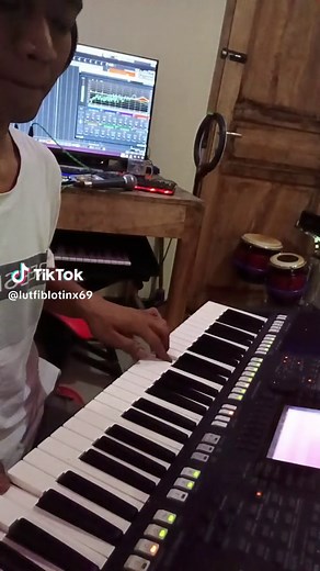 Yamaha PSR Keyboard Sampling: Tips and Tricks