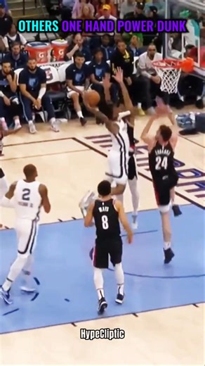 Normal Dunk vs Insane Pro Dunk