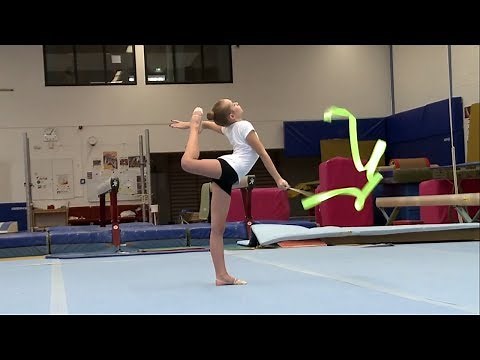 Rhythmische Sportgymnastik - Akrobatik trifft auf Ästhetik