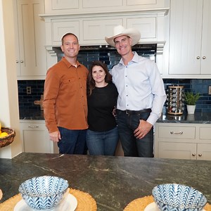 Brett Waterman helps a couple restore what they thought was an American foursquare but actually turned out to be a Victorian-style farmhouse. Watch the season premiere of #Restored tonight on TV at 8p/7c on #MagnoliaNetwork. | Magnolia Network