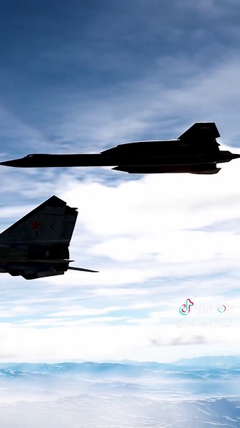 Confrontation between SR-71 Blackbird and MiG-25 Foxbat