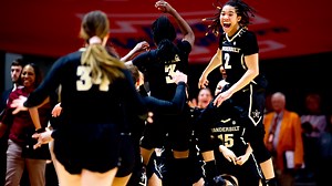 Tennessee Lady Vols: Vanderbilt wins for first time ever in Knoxville