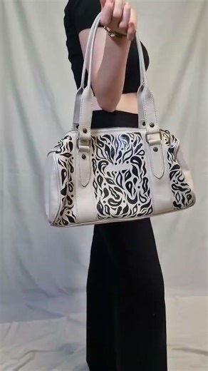 Abstract leather purse