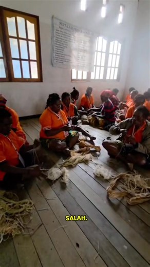 Intan Jaya, 4 Desember 2025. Top Kandan Aner Maiseni 01 Intan Jaya. Top Pak Titus Pekei #intanjaya #papuatengah | Sinar Papua