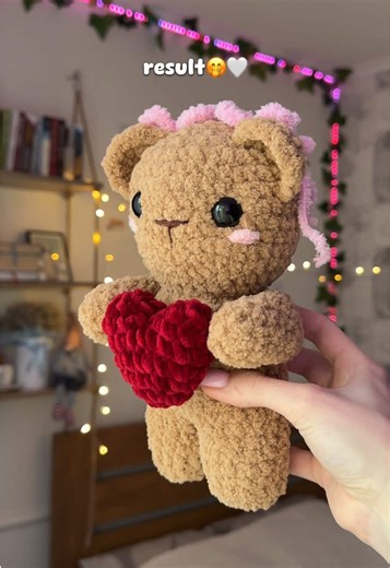super cute plushie bear🥹💗 #crochet #plushies #bearplush #amigurumi #handmade