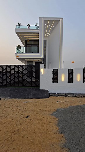 5K views · 72 reactions | Construire Moins Cher offre des services de conception de plans 100% en ligne pour tous types de projets, accessibles partout . Nous créons des plans sur mesure à des tarifs compétitifs, tout en garantissant un accompagnement personnalisé à distance | Construire MOINS CHER | Facebook