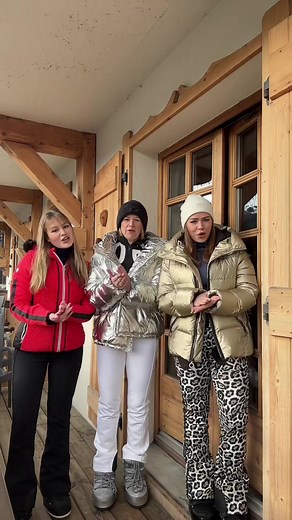 Skiing Outfit Inspiration for a Stylish Week on the Slopes