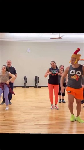 Gobble Gobble Turkey Wobble 🦃 we are so ready with this song to celebrate Thanksgiving Day tomorrow. And this video is complete on YouTube that you enjoy and dance with your family & friends. Share and comment down below. YouTube link on my bio. Song : Gobble Gobble Turkey Wobble Artist: @kookoo #turkeywobble #gobbleturkey #turkeygobble #gobblegobble #zumbathanksgiving @zumba @zumbahomeoffice @zumbavideos @zumbatube @zumbadancingworld zumbaloversworld @zumbahelloworld #zumba #zumbaorlandoflorid