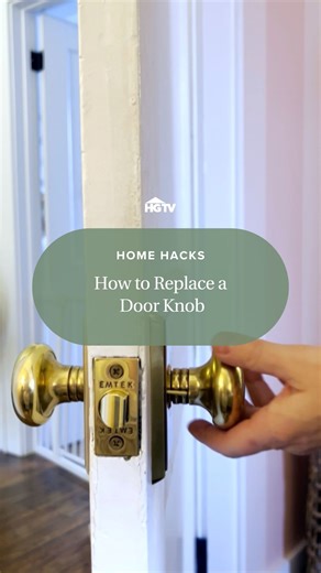 HGTV on Instagram: "Swap in a shiny new door knob in just a few minutes! 🚪🔨✨ Follow our step-by-step guide. #HGTVHowTo"